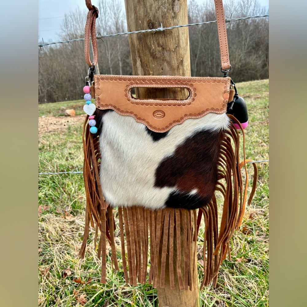 Custom read leather and cowhide purses can add Intials handmade